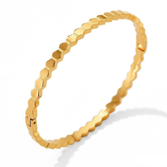 Helike Bangle