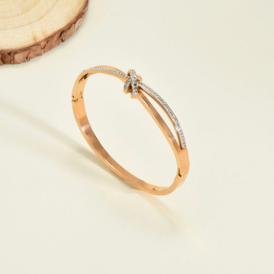 Neso Bangle